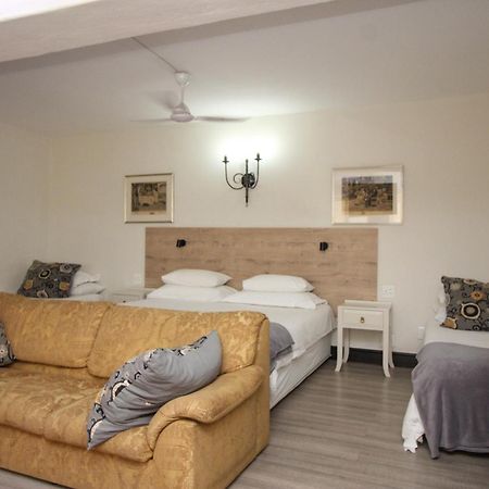 4 Piet Retief Otel Stellenbosch Dış mekan fotoğraf